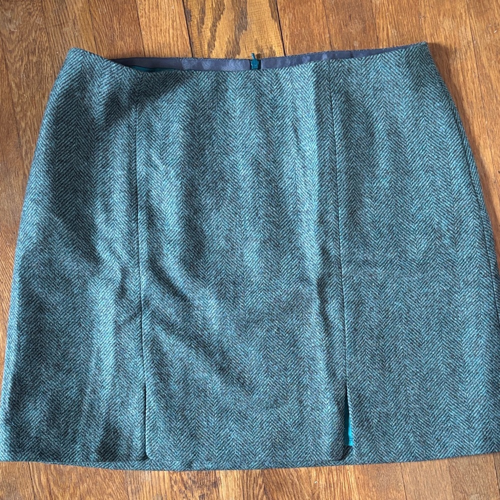 NWOT 14 Boden Dark Teal Green Tweed Front Pleat Mini Skirt British Tweed by Moon